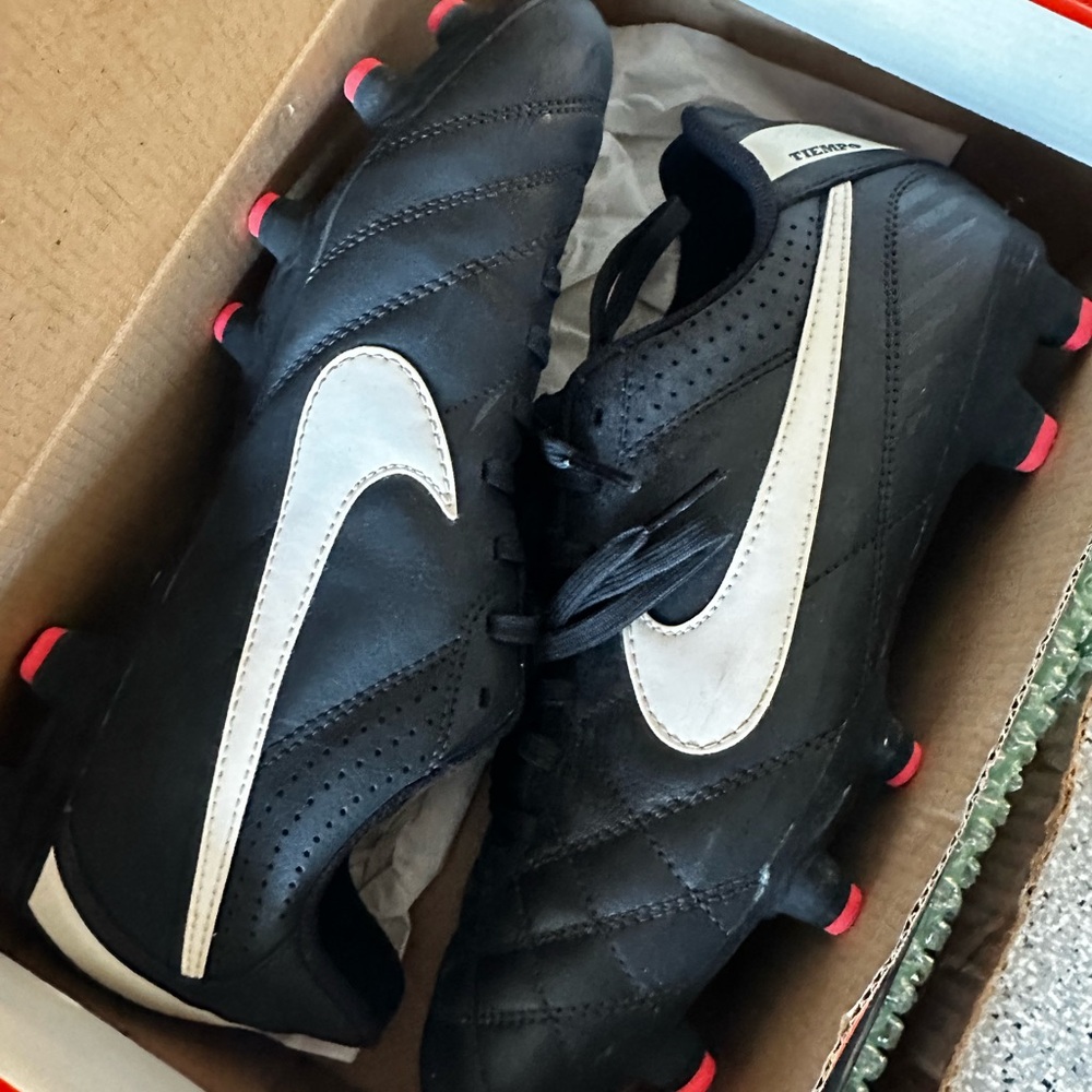 Woman’s cleats